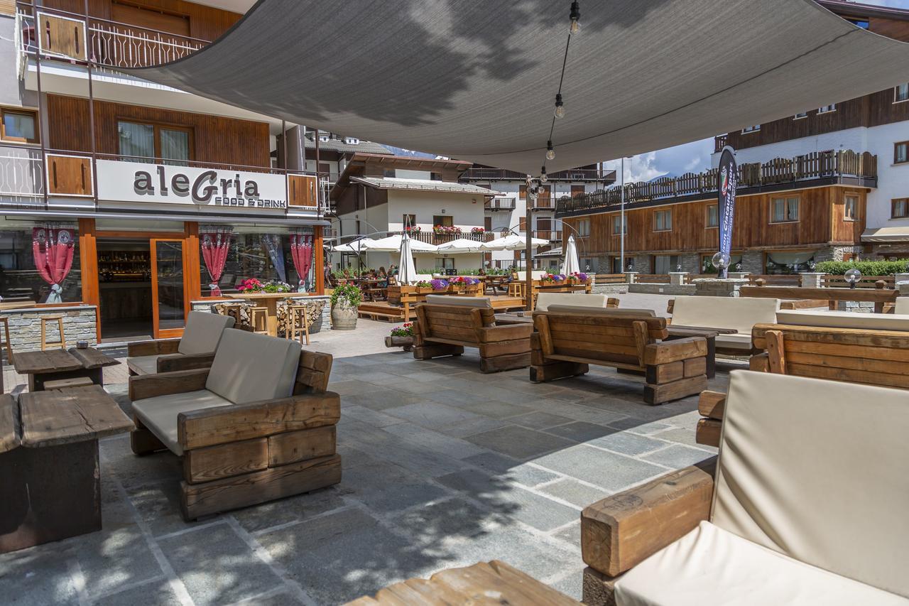 Hotel K2 Oulx Exterior foto